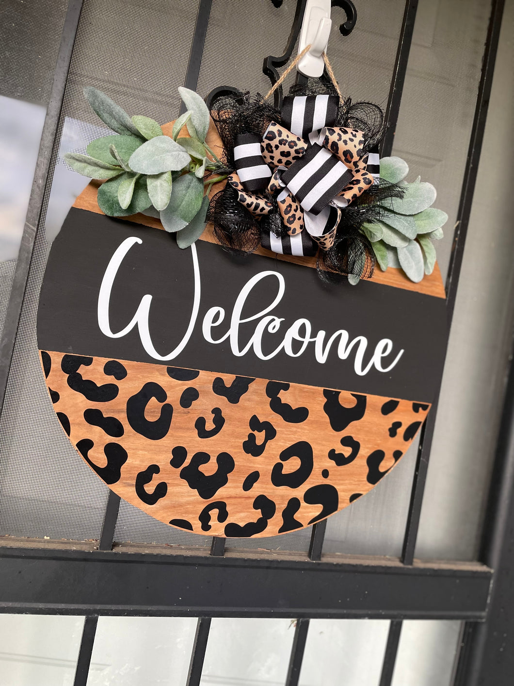 Welcome Leopard PT Door Hanger